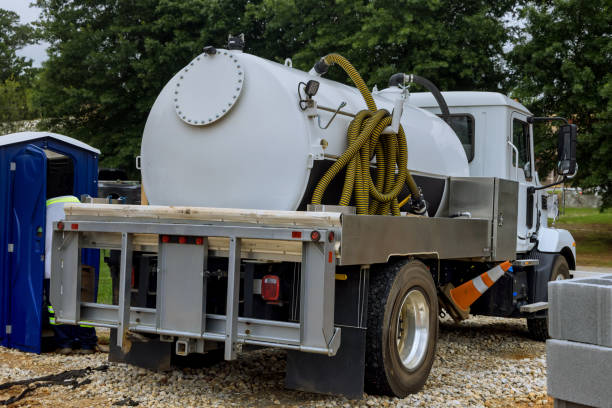 Best Portable restroom trailer rental  in Archie, MO